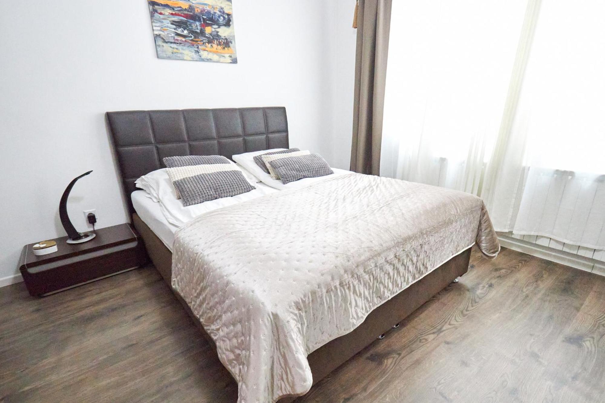 Old Town Elegance Sarajevo Apartamento Exterior foto