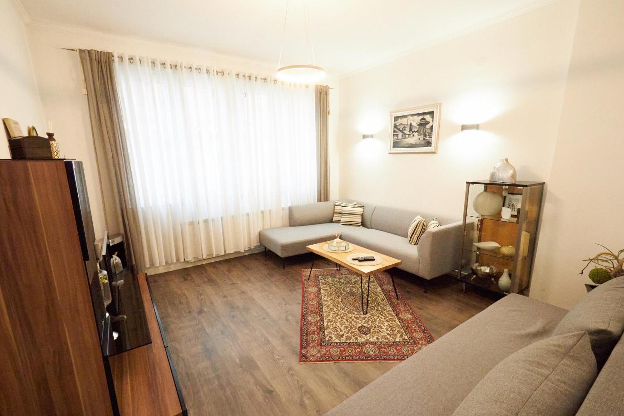 Old Town Elegance Sarajevo Apartamento Exterior foto